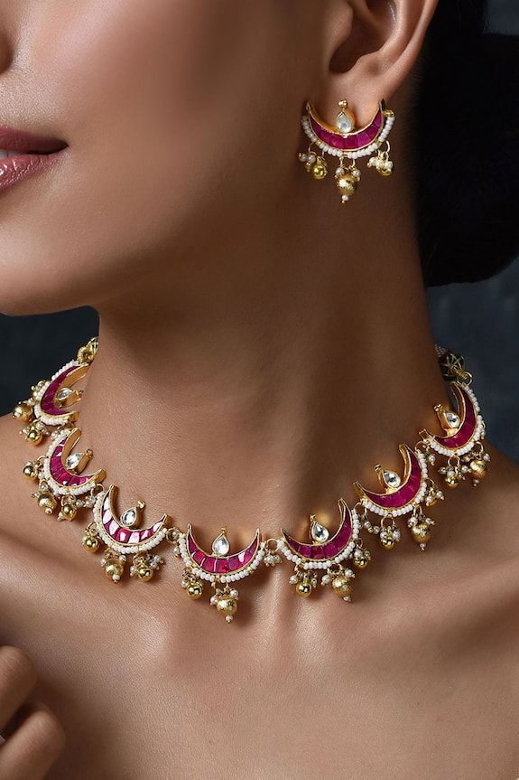 Artistic Jewelry Design