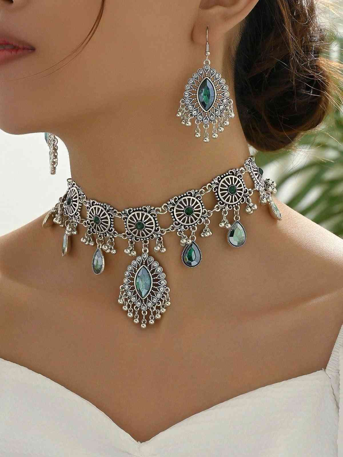 Elegant Silver Jewelry